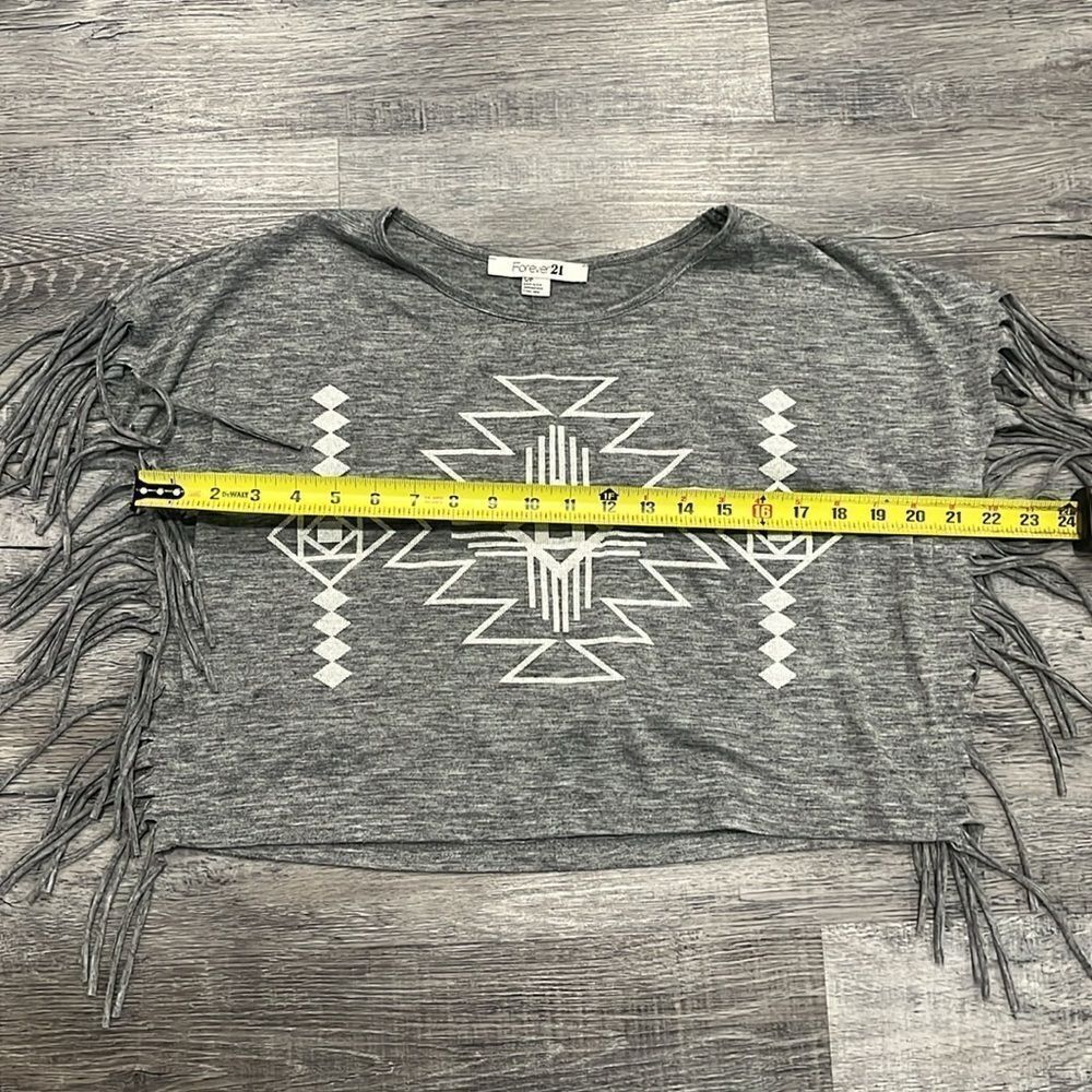 Forever 21 gray fringe southwestern print crop top - S - Picture 8 of 11